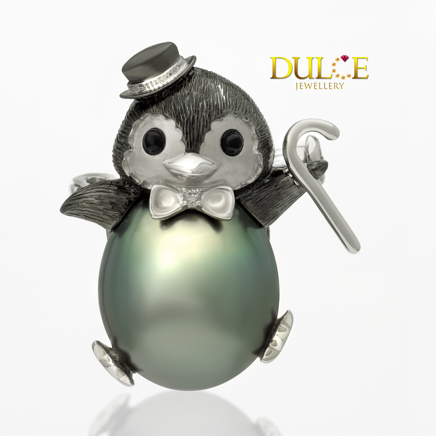 18K 金大溪地珍珠企鵝吊墜