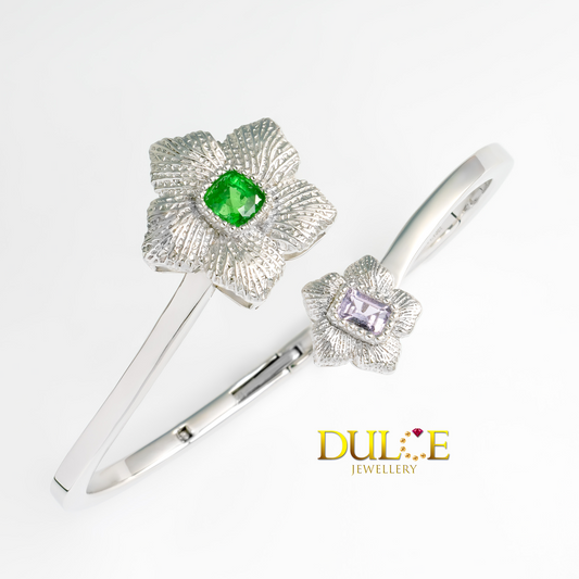 Tsavorite & Sapphire Silver Bangle (SBTSV&PS)