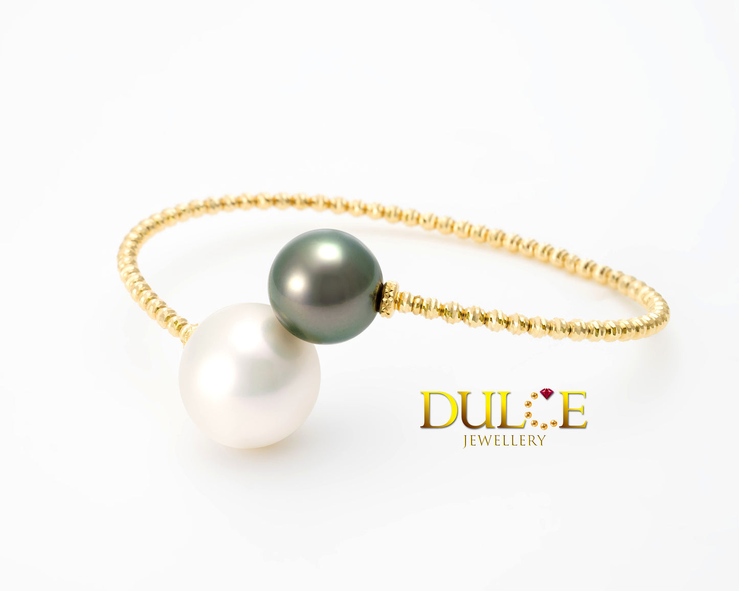 18K Gold Freshwater Pearl & Tahitian Pearl Bangle