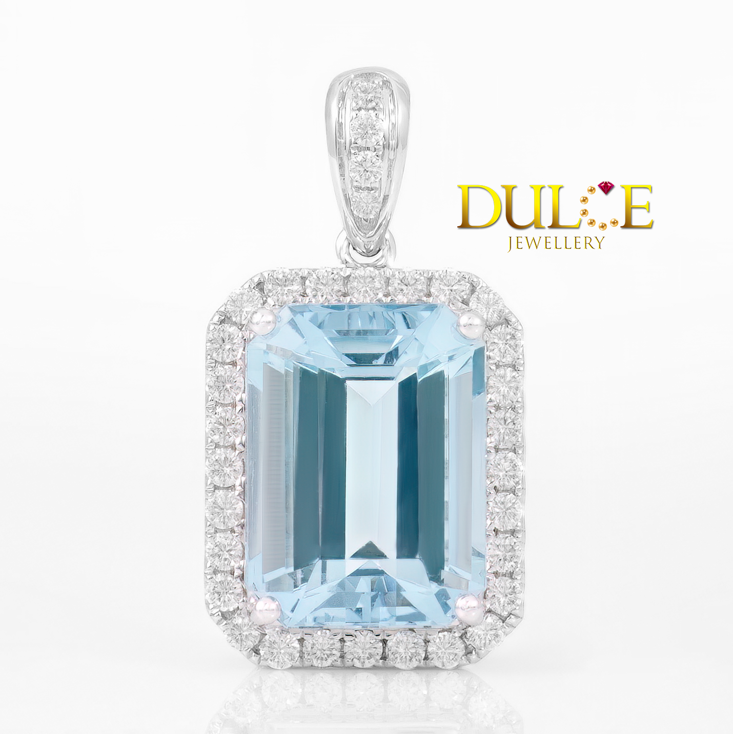 18K Gold Aquamarine & Diamond Pendant