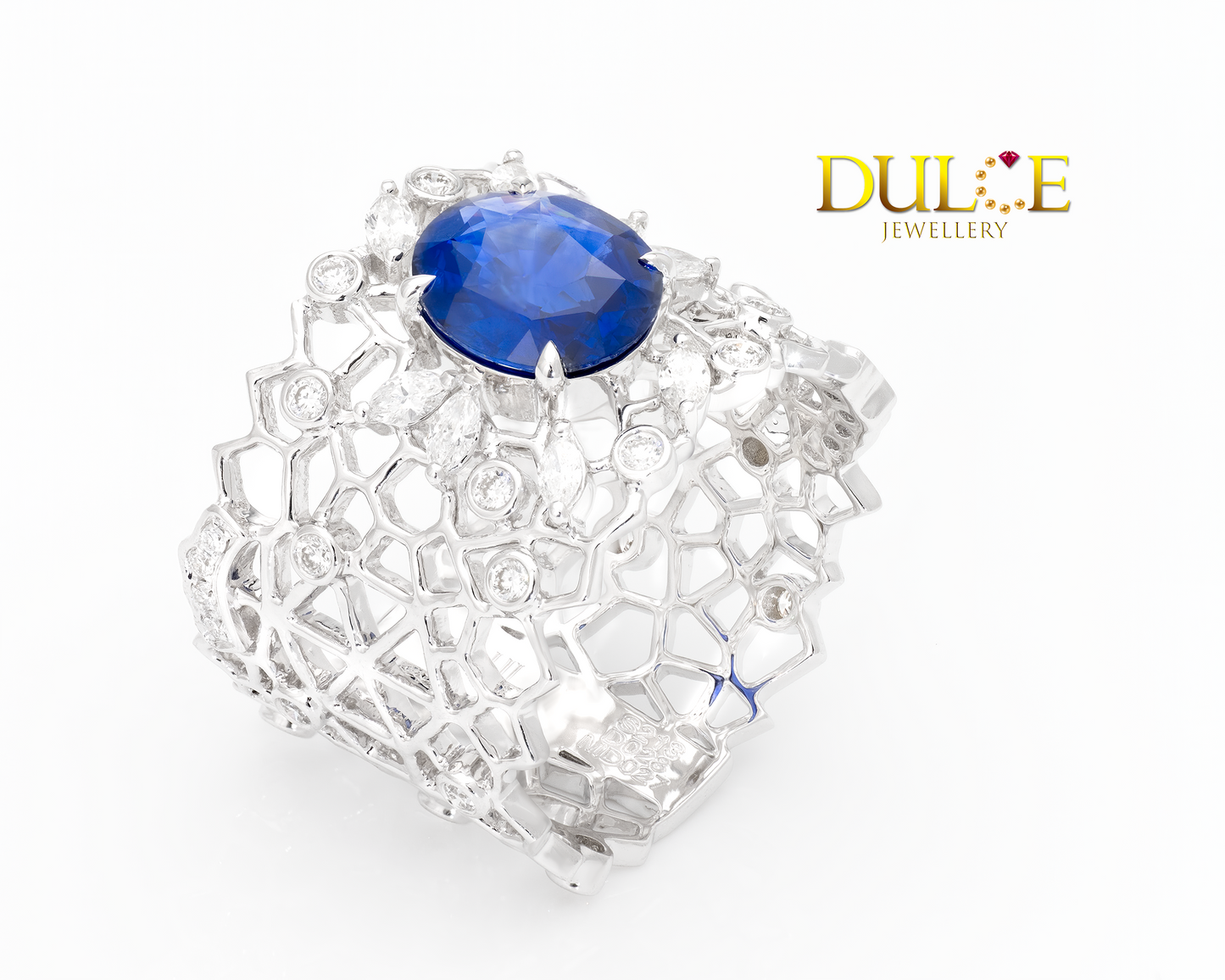 18K Gold Blue Sapphire & Diamond Ring