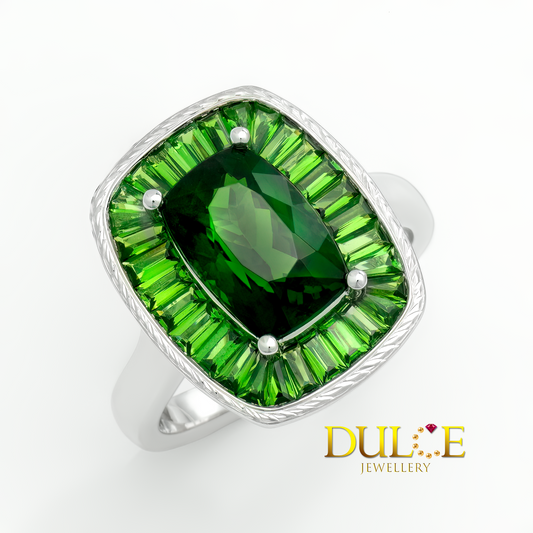 950 Platinum Green Tourmaline Tsavorite Ring