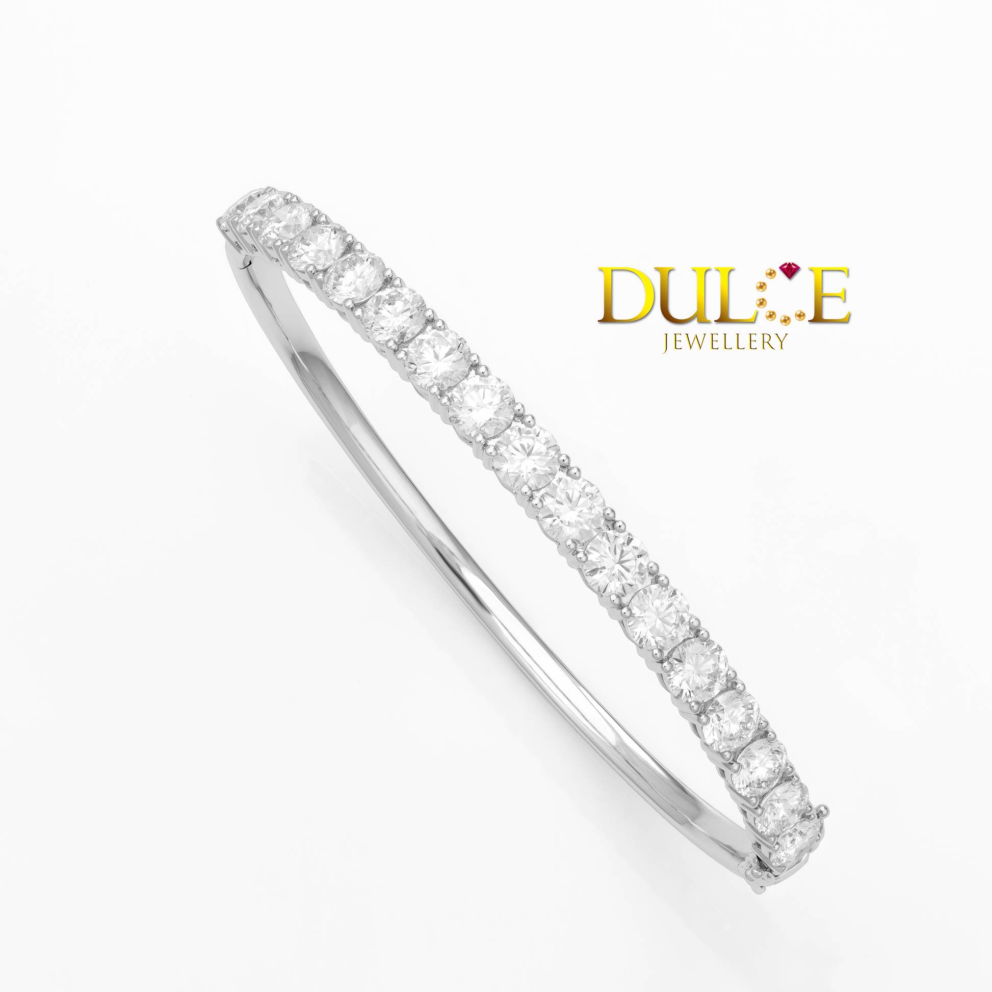 Lab Grown Diamond ring with 'Dulce Jewellery' logo on a white background