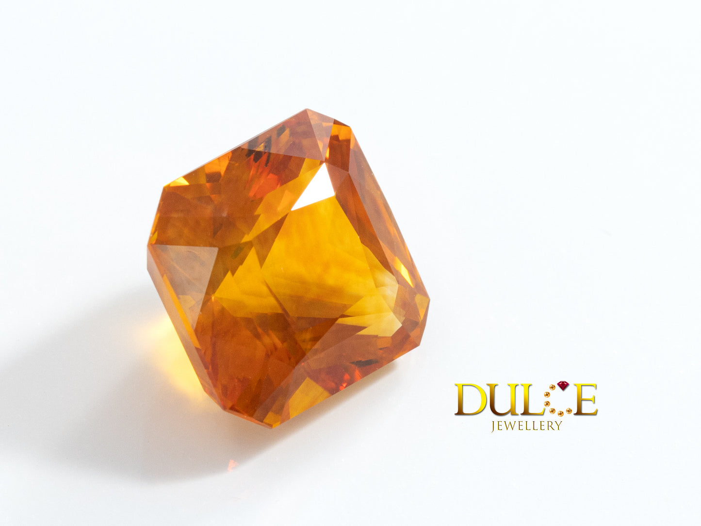 Orange sapphire 5ct up (Price by request)