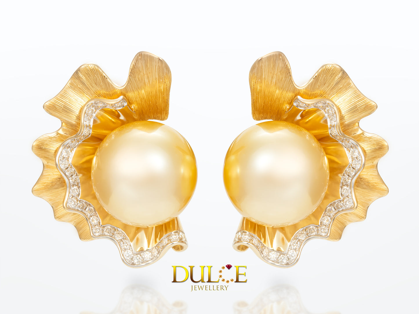18K Gold Southsea Pearls Diamond Earrings (GE897)